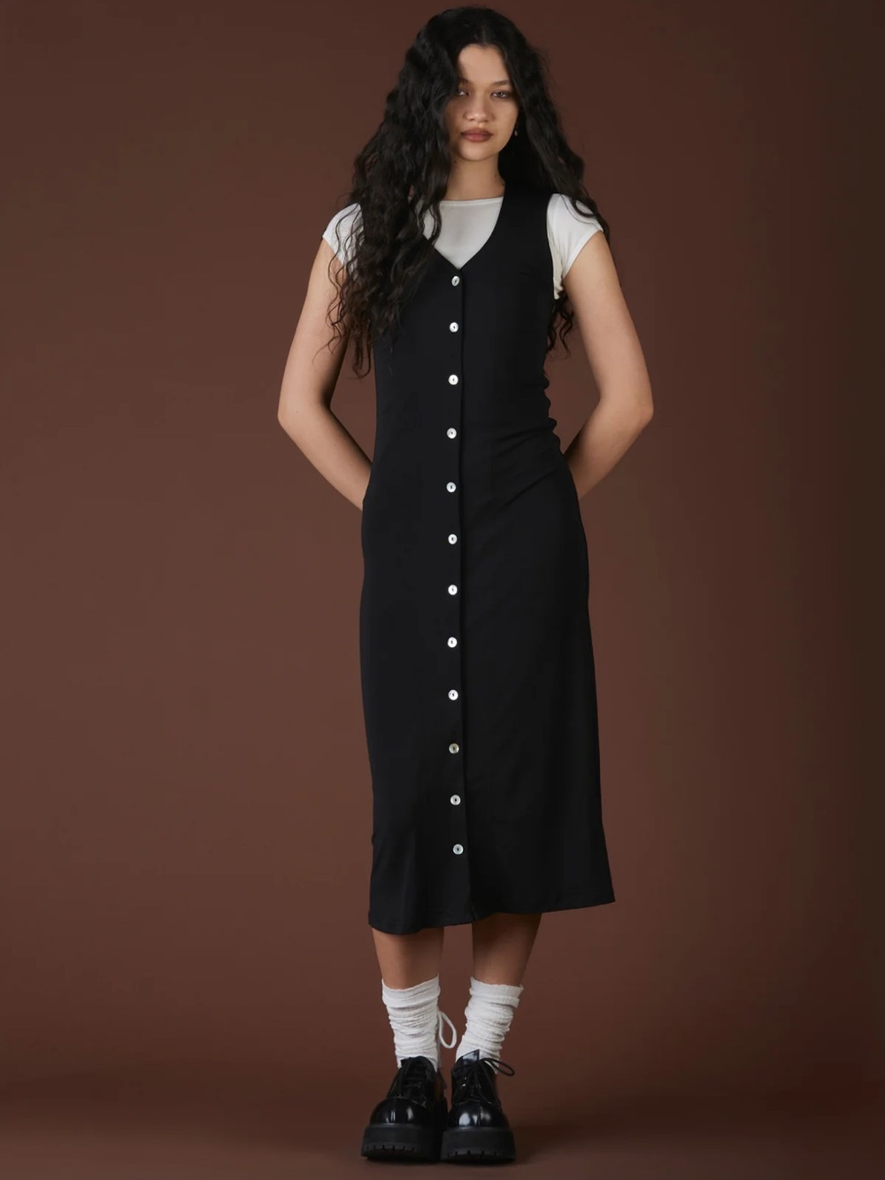UNIF Black Button-Front Sleevelesst Midi Dress
